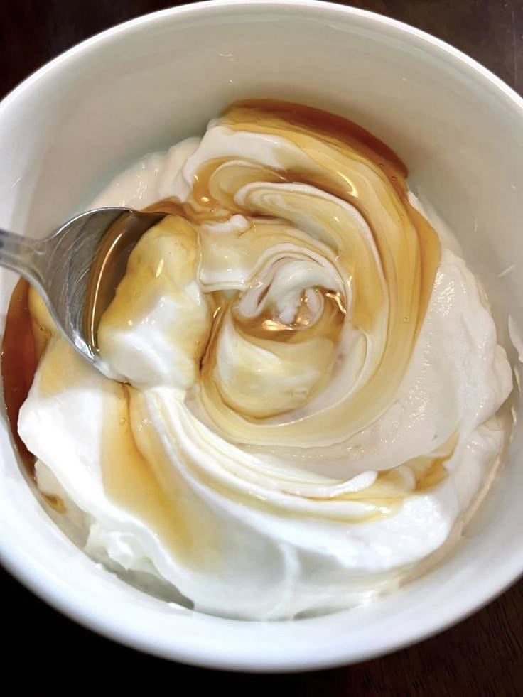 Cleopatra’s Milk and Honey Face Mask Recipe for Glowing Skin