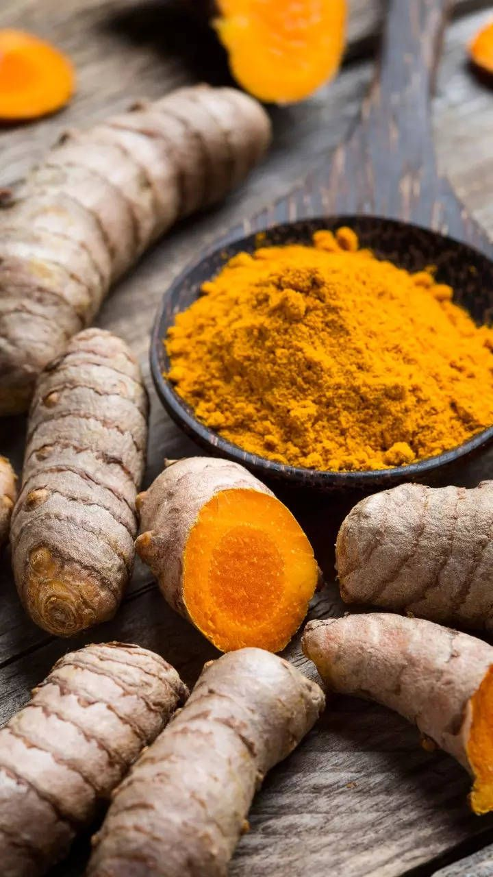 turmeric sandalwood mask